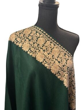 Elegant Green Shawl with Gold Floral Embroidery
